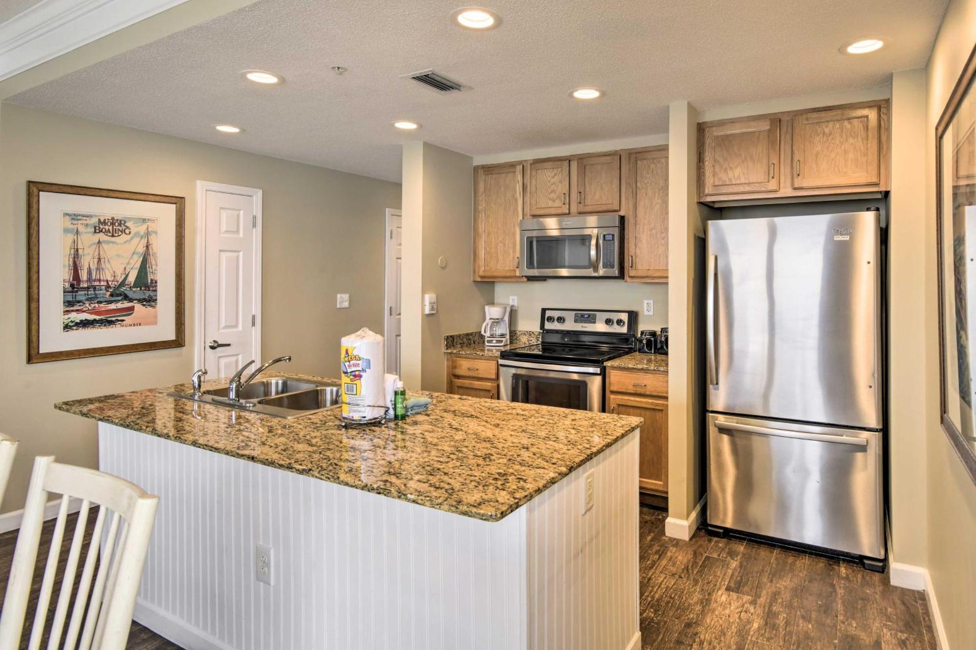 Oceanfront Pcb Condo With Gulf Views And Pool Access! Panama City Beach Exterior photo